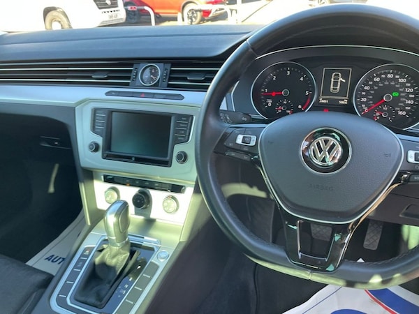 Used Volkswagen Passat 2017 for sale - 66864644: Photo 15