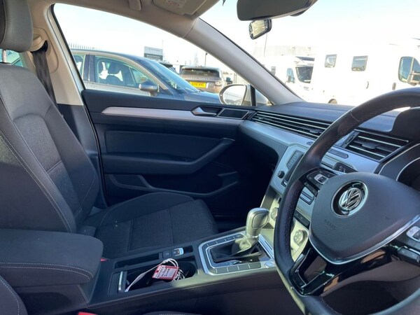 Used Volkswagen Passat 2017 for sale - 66864644: Photo 24