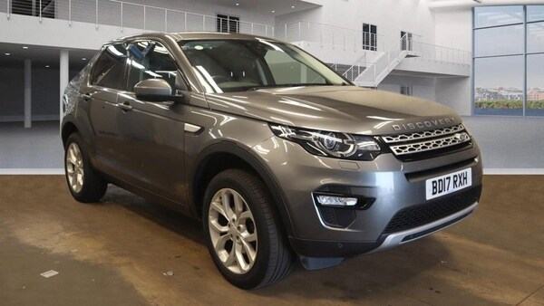 Used Land Rover Discovery Sport 2017 for sale - 70988785: Photo 4