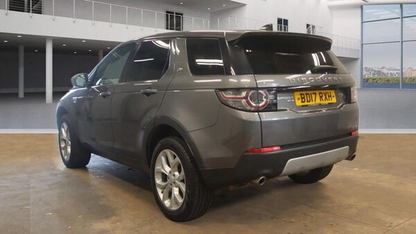 Used Land Rover Discovery Sport 2017 for sale - 70988785: Photo 6
