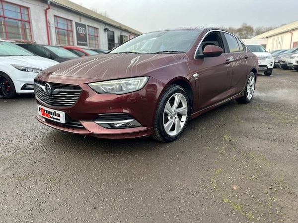 Used Vauxhall Insignia 2019 for sale - 72084118: Photo 2