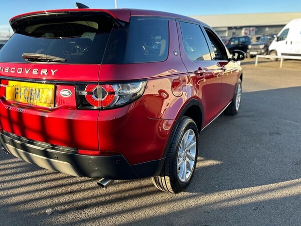 Used Land Rover Discovery Sport 2017 for sale - 74105843: Photo 9