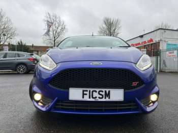 Used Ford Fiesta 2015 for sale - 69902926: Photo
