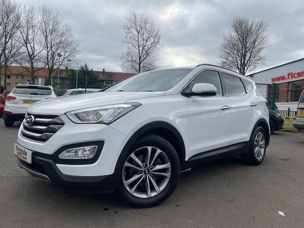 Used Hyundai Santa Fe 2015 for sale - 68708547: Photo 1