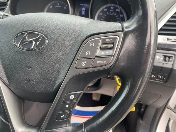 Used Hyundai Santa Fe 2015 for sale - 68708547: Photo 20