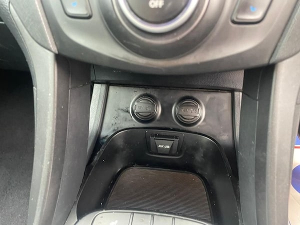 Used Hyundai Santa Fe 2015 for sale - 68708547: Photo 25