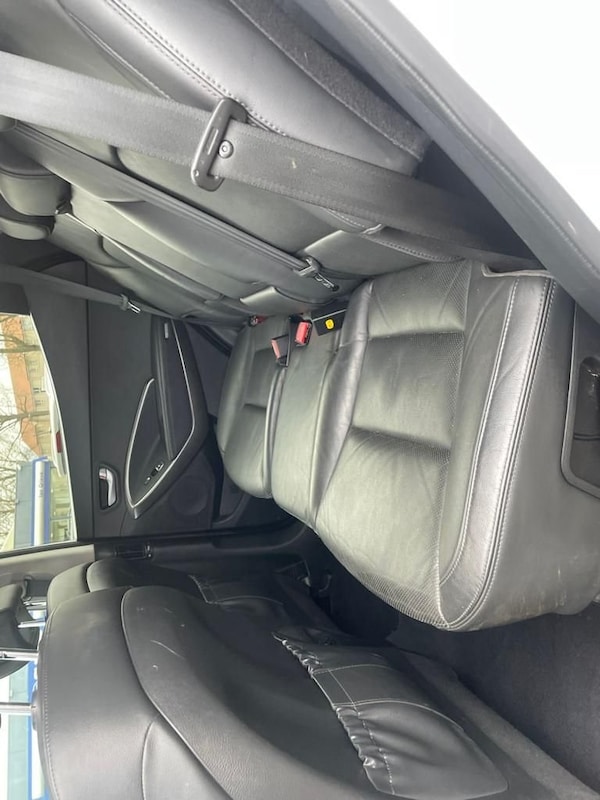 Used Hyundai Santa Fe 2015 for sale - 68708547: Photo 33