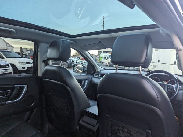 Used Land Rover Discovery Sport 2015 for sale - 65562171: Photo 27
