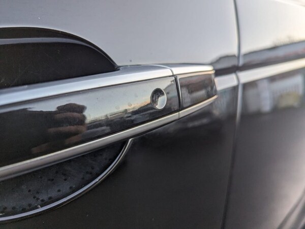Used Land Rover Discovery Sport 2015 for sale - 65562171: Photo 6
