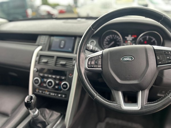 Used Land Rover Discovery Sport 2016 for sale - 71200740: Photo 19