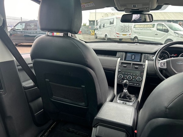 Used Land Rover Discovery Sport 2016 for sale - 71200740: Photo 28