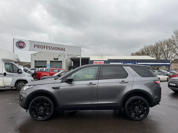 Used Land Rover Discovery Sport 2018 for sale - 73643853: Photo 2