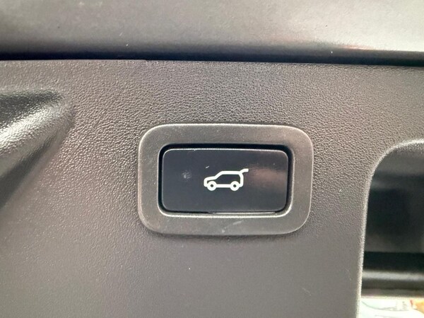 Used Land Rover Discovery Sport 2018 for sale - 73643853: Photo 37