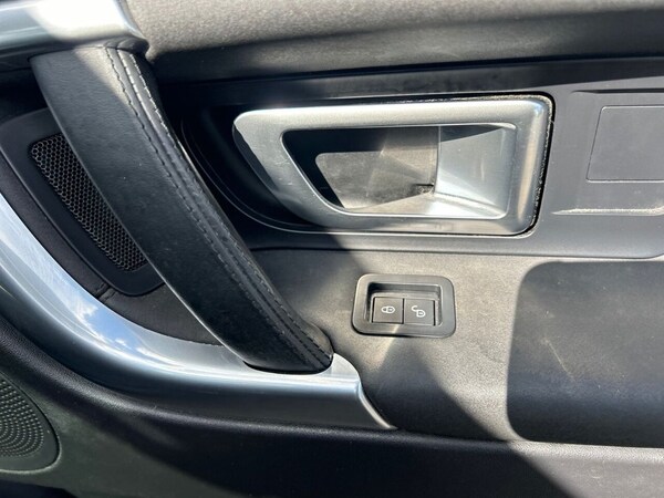 Used Land Rover Discovery Sport 2016 for sale - 71429342: Photo 14