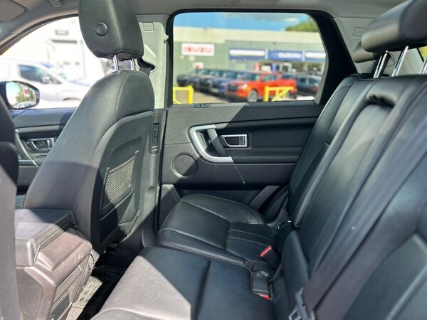 Used Land Rover Discovery Sport 2016 for sale - 71429342: Photo 32