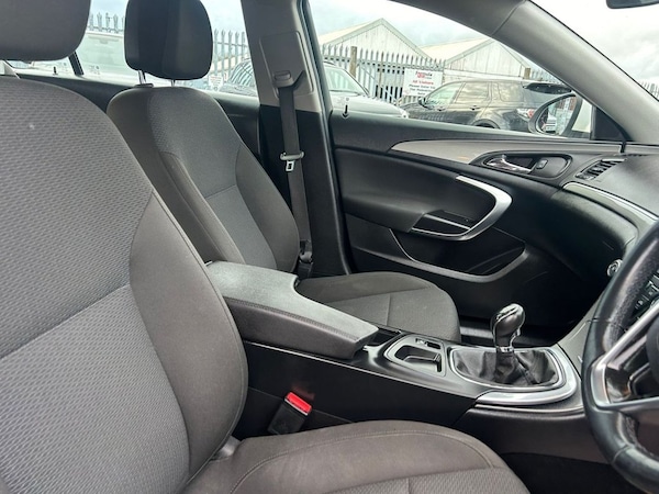 Used Vauxhall Insignia 2015 for sale - 69877359: Photo 14