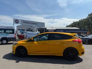 Used Ford Focus 2015 for sale - 75088025: Photo