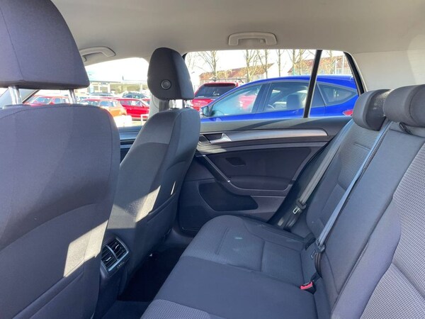 Used Volkswagen Golf 2017 for sale - 66711032: Photo 22