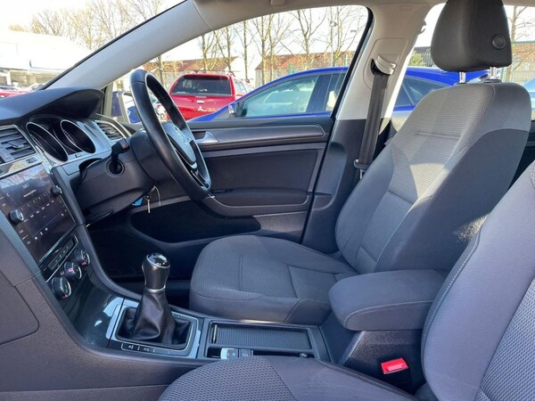 Used Volkswagen Golf 2017 for sale - 66711032: Photo 36