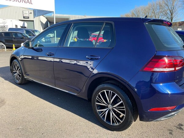 Used Volkswagen Golf 2017 for sale - 66711032: Photo 5