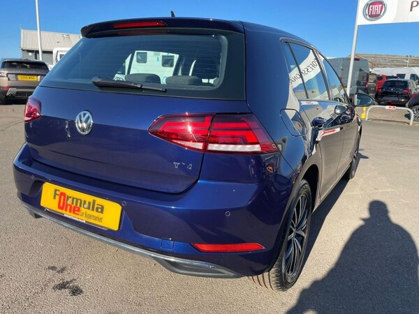 Used Volkswagen Golf 2017 for sale - 66711032: Photo 7