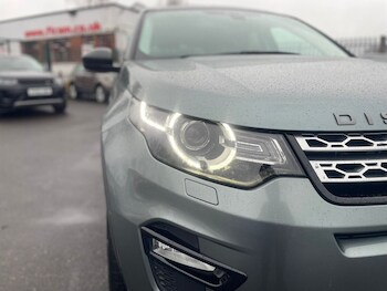 Used Land Rover Discovery Sport 2015 for sale - 77792126: Photo