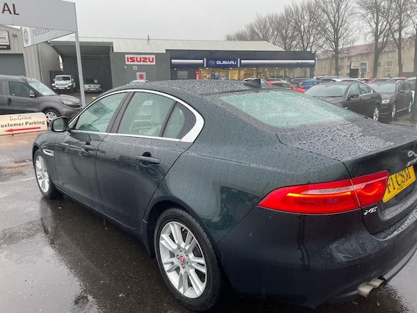 Used Jaguar XE 2016 for sale - 69945863: Photo 5