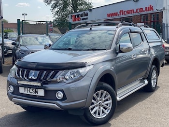Used Mitsubishi L200 2017 for sale - 77668794: Photo