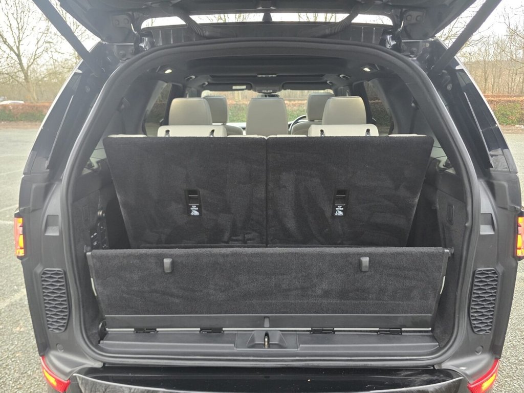 Used Land Rover Discovery 2019 for sale - 76178440: Photo 31