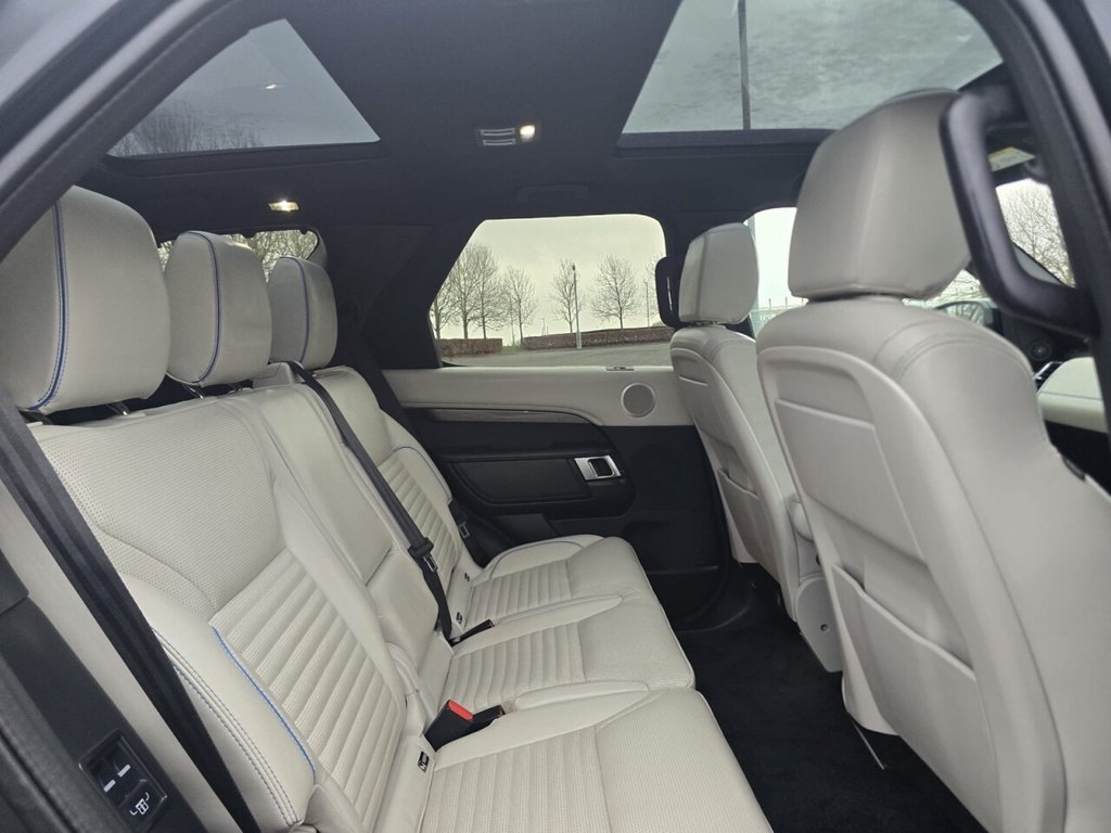 Used Land Rover Discovery 2019 for sale - 76178440: Photo 32