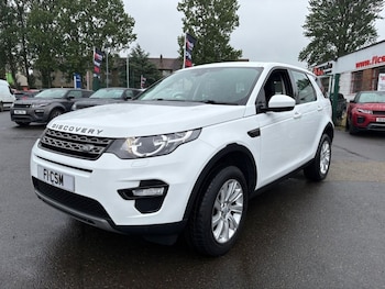 Used Land Rover Discovery Sport 2015 for sale - 77227481: Photo