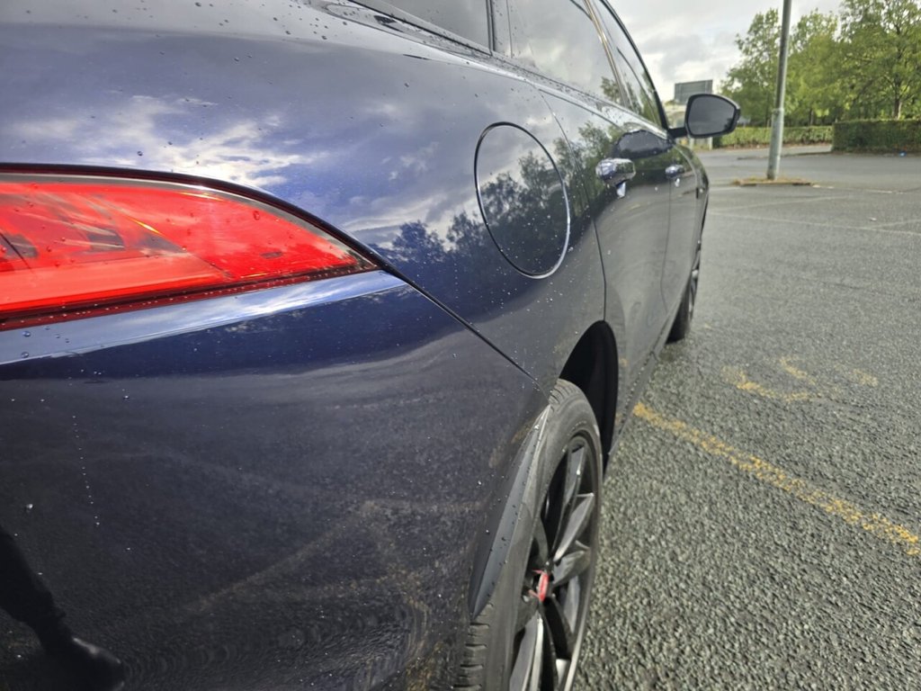 Used Jaguar F-Pace 2018 for sale - 75642517: Photo 17