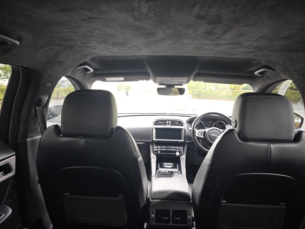 Used Jaguar F-Pace 2018 for sale - 75642517: Photo 27