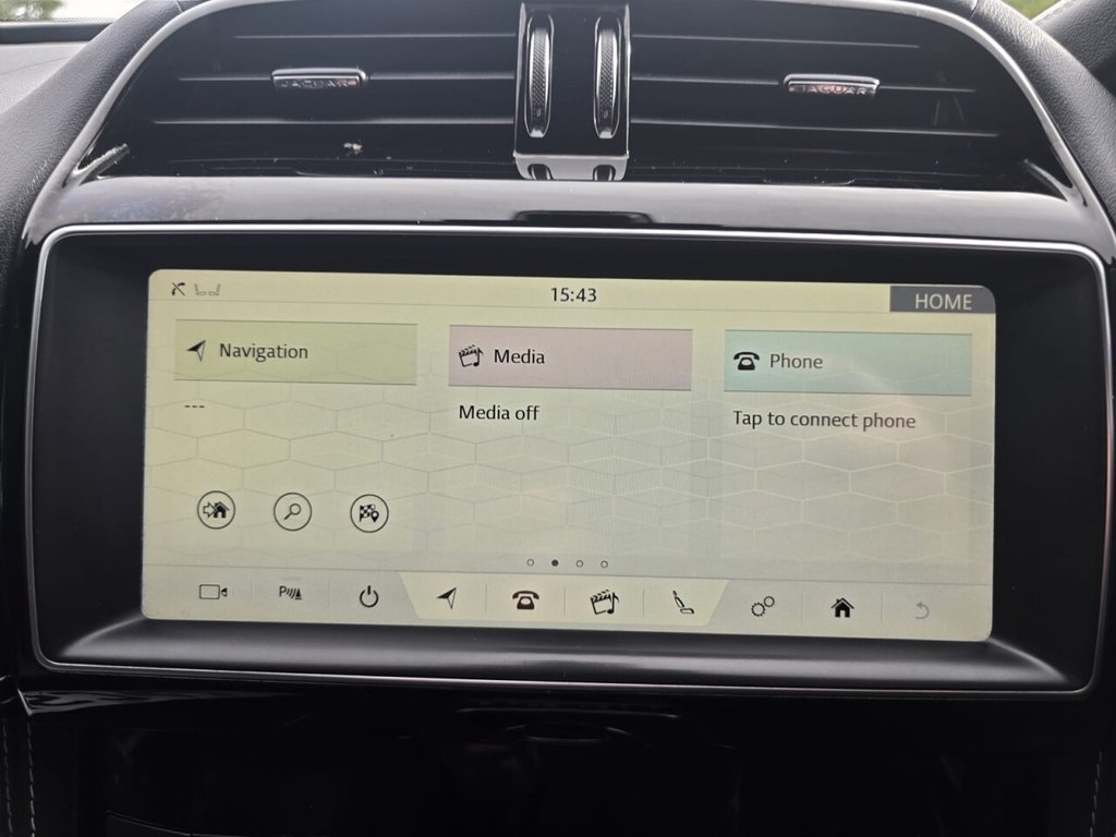 Used Jaguar F-Pace 2018 for sale - 75642517: Photo 34