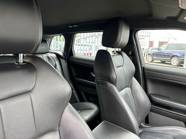 Used Land Rover Range Rover Evoque 2015 for sale - 68031438: Photo 19