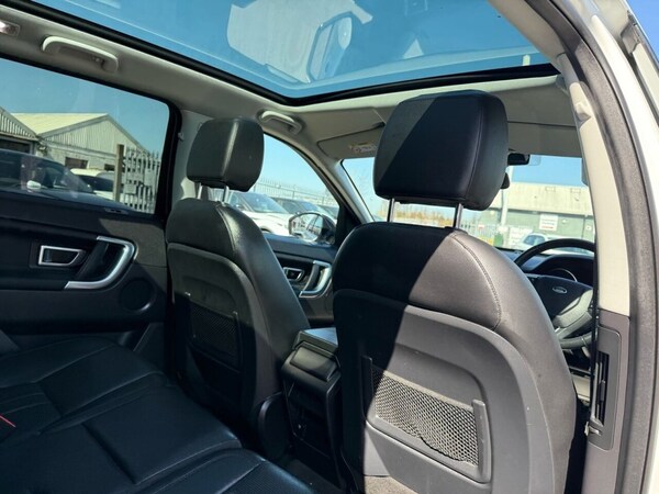 Used Land Rover Discovery Sport 2015 for sale - 74295883: Photo 28