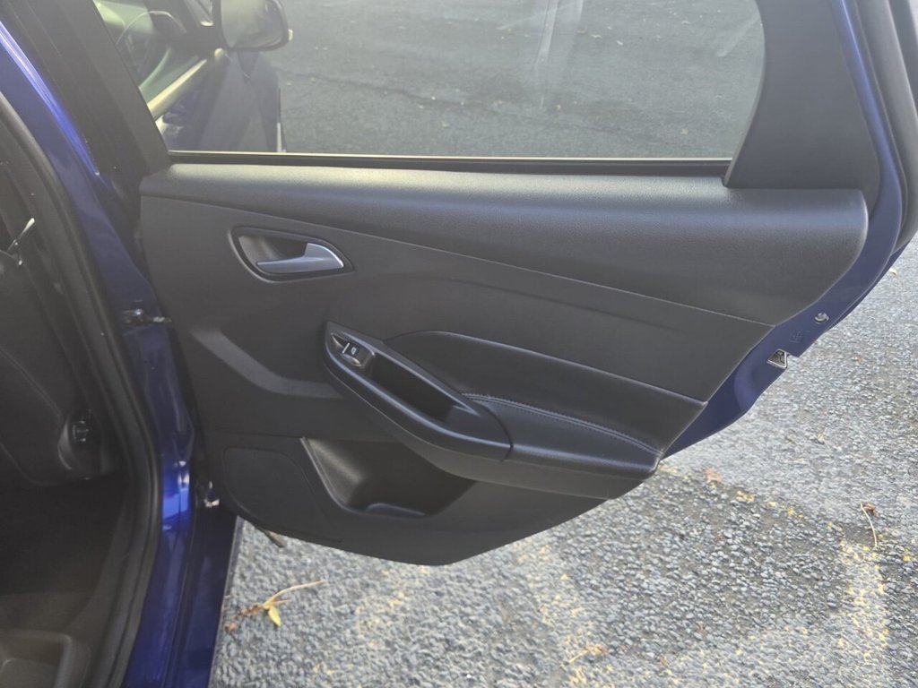 Used Ford Focus 2015 for sale - 75936657: Photo 30