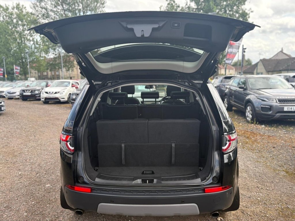 Used Land Rover Discovery Sport 2017 for sale - 77668808: Photo 12