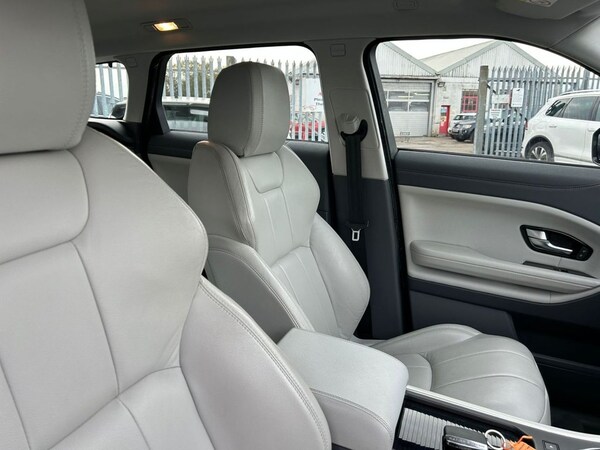 Used Land Rover Range Rover Evoque 2015 for sale - 68323569: Photo 21