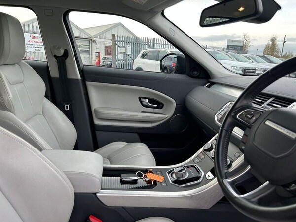 Used Land Rover Range Rover Evoque 2015 for sale - 68323569: Photo 22