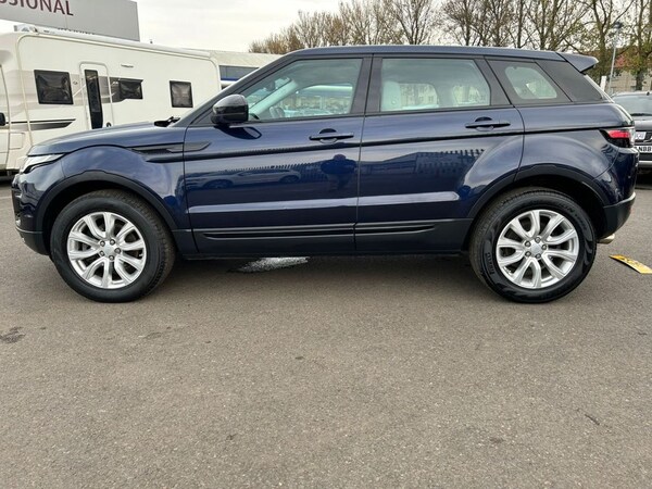 Used Land Rover Range Rover Evoque 2015 for sale - 68323569: Photo 4