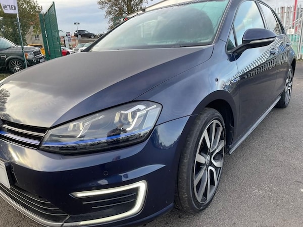 Used Volkswagen Golf 2015 for sale - 69945769: Photo 11