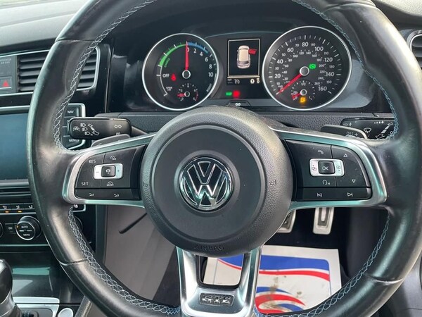 Used Volkswagen Golf 2015 for sale - 69945769: Photo 18