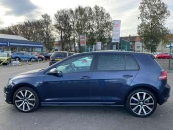 Used Volkswagen Golf 2015 for sale - 69945769: Photo