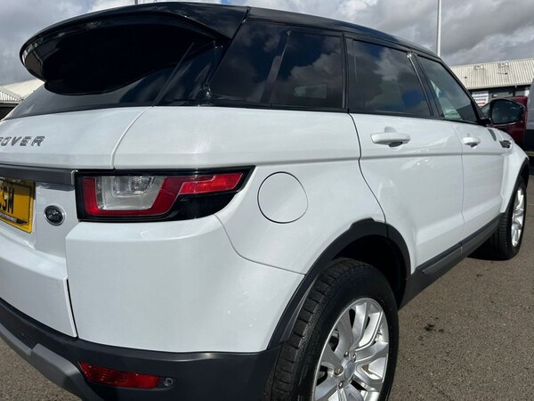 Used Land Rover Range Rover Evoque 2016 for sale - 71783976: Photo 11