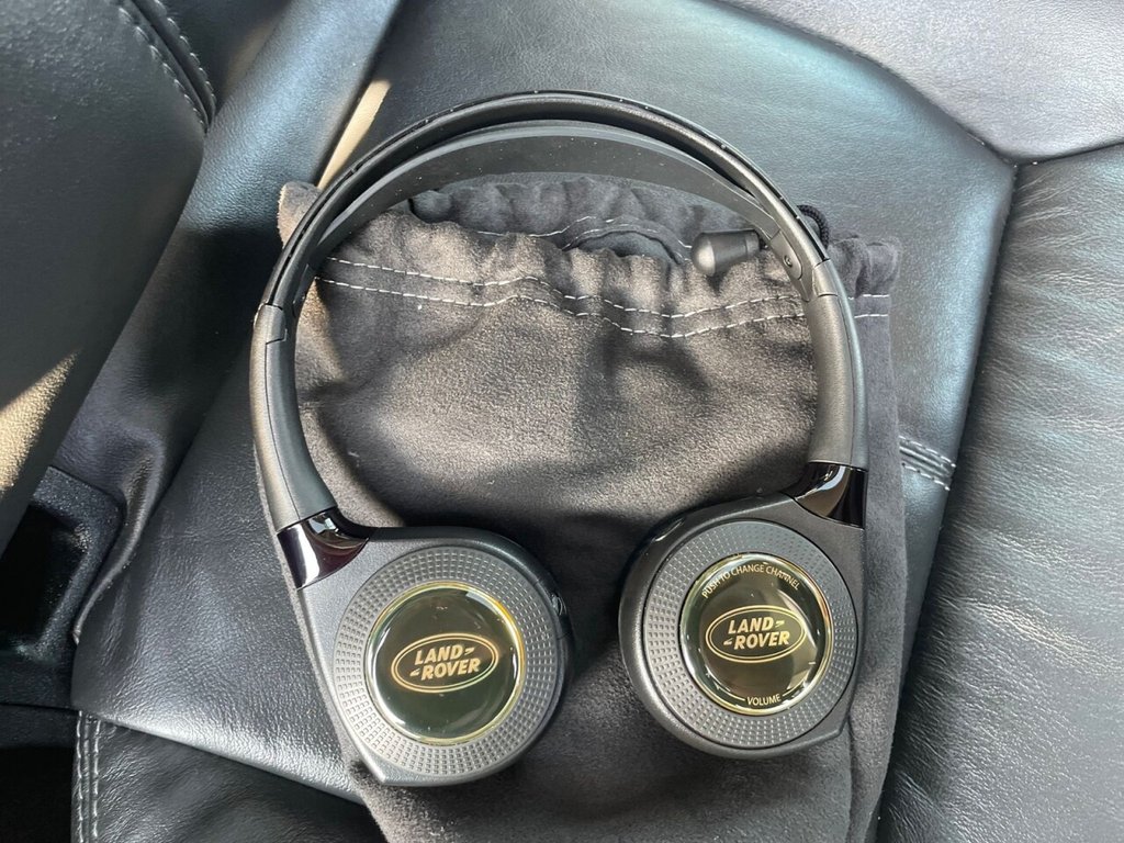 Used Land Rover Discovery 4 2015 for sale - 77636690: Photo 32