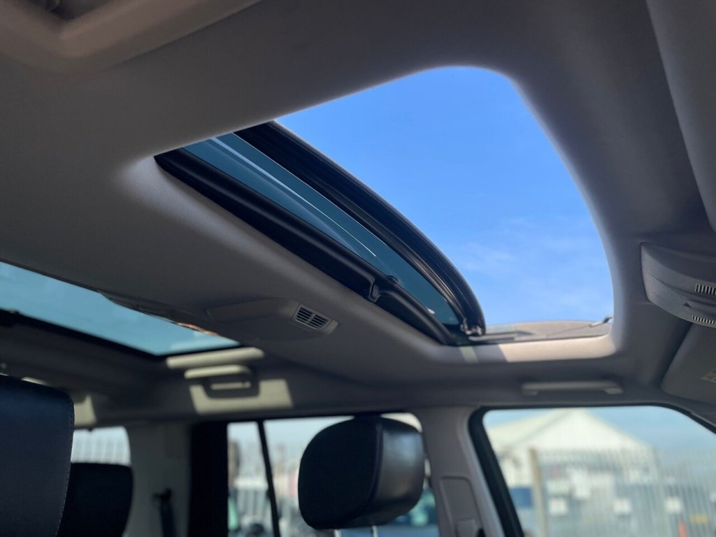 Used Land Rover Discovery 4 2015 for sale - 77636690: Photo 33