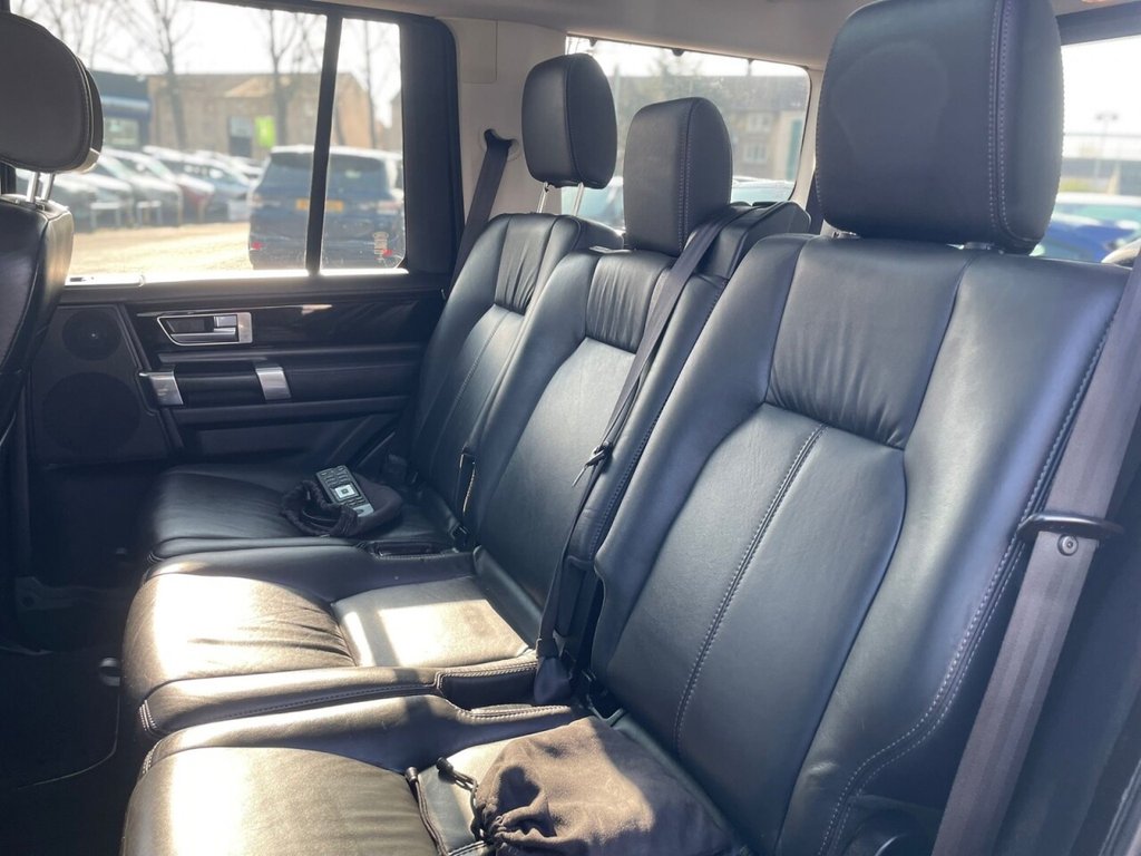 Used Land Rover Discovery 4 2015 for sale - 77636690: Photo 46