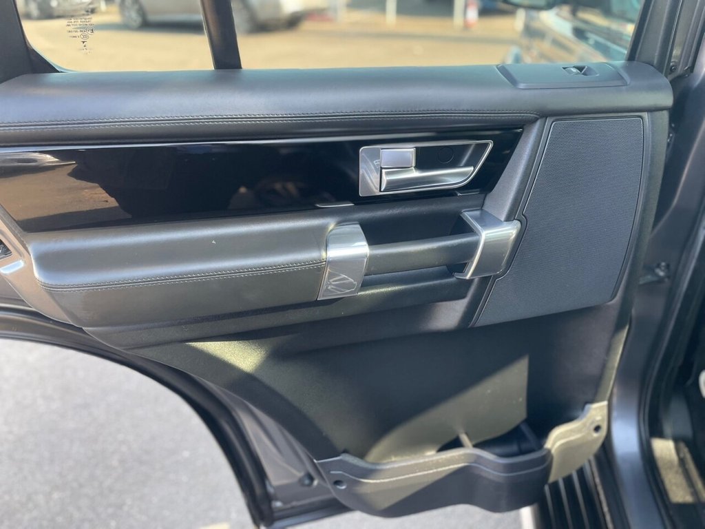 Used Land Rover Discovery 4 2015 for sale - 77636690: Photo 47