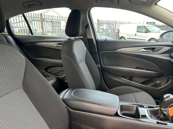 Used Vauxhall Insignia 2018 for sale - 69604258: Photo 26